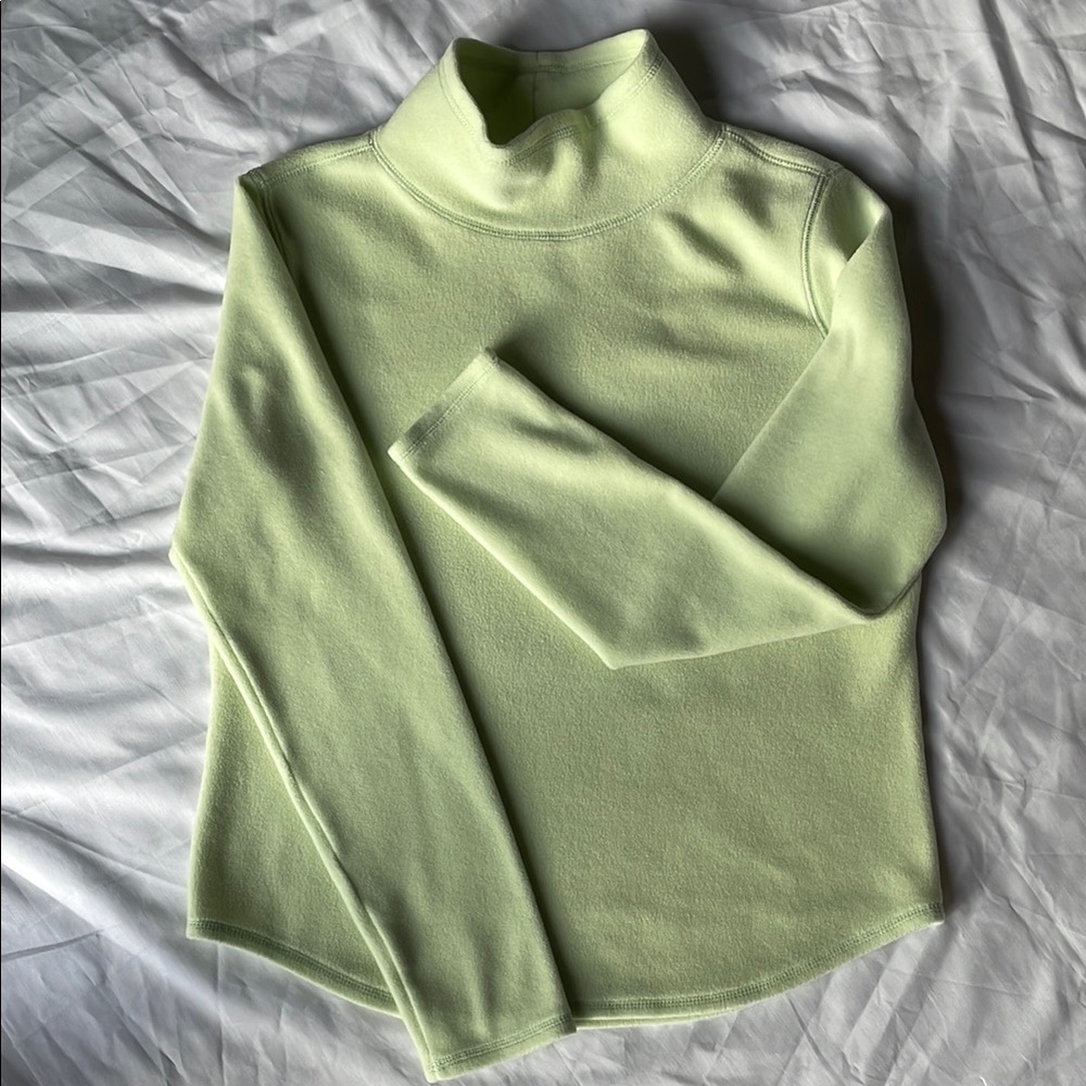 Women's Light Green Turtleneck Sweater size S pre- owned
